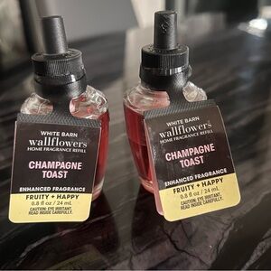 Bath & Body Champagne Toast Wallflowers Refills — Pack of 2